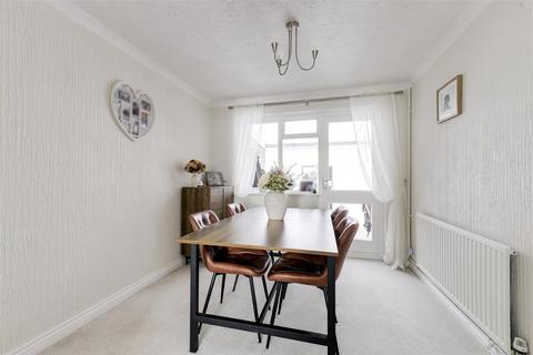 undefined, Cooper Close, Bulwell NG6