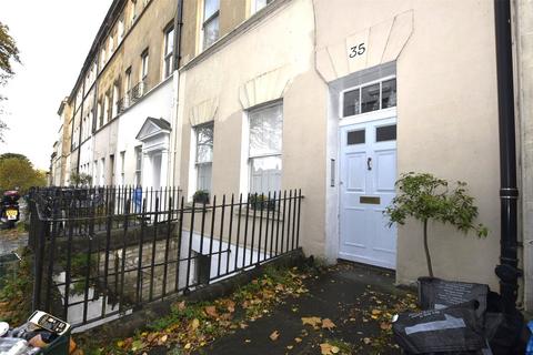 35 Grosvenor Place, Bath BA1