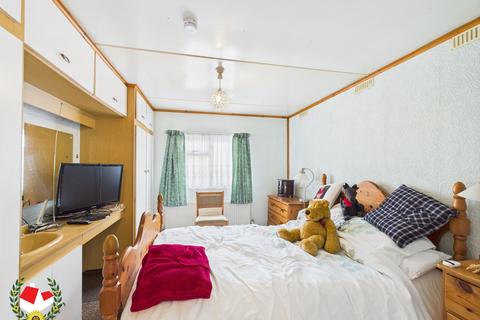 2 bedroom park home for sale, Greenhill Drive, Tuffley, GL4