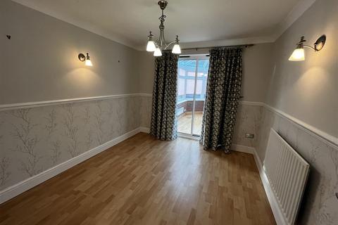 4 bedroom detached house to rent, Saxmundham