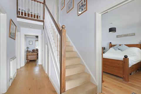 3 bedroom detached house for sale, Mill Street, Harlow CM17