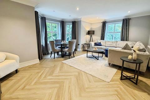 2 bedroom apartment to rent, Chaseley Road, Salford