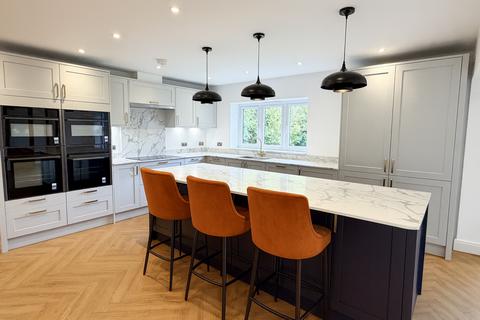4 bedroom detached house for sale, Westlington, Dinton Buckinghamshire HP17