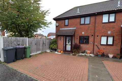 1 bedroom semi-detached house for sale, Ashfield, Rayleigh, SS6