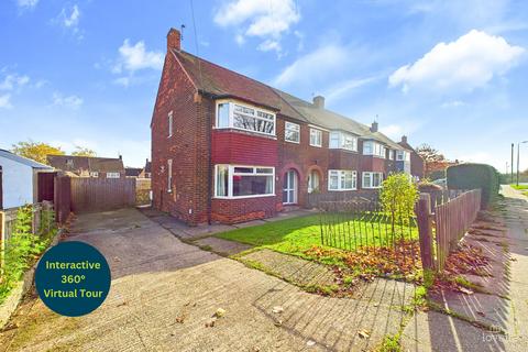 3 bedroom semi-detached house for sale, Tofts Road, North Lincolnshire DN18