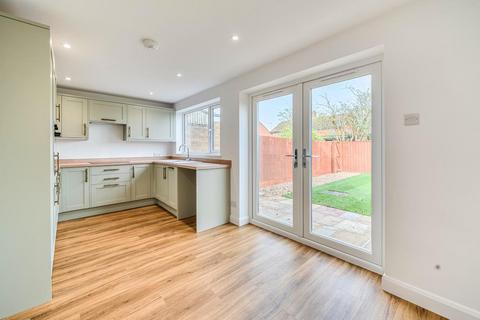 undefined, Rosehill Crescent,  Twyford,  Buckinghamshire,  MK18