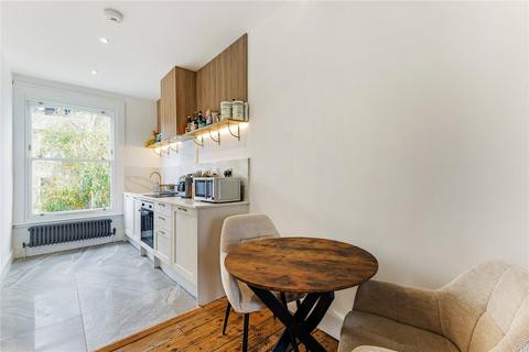 1 bedroom apartment for sale, Alvington Crescent, London, E8