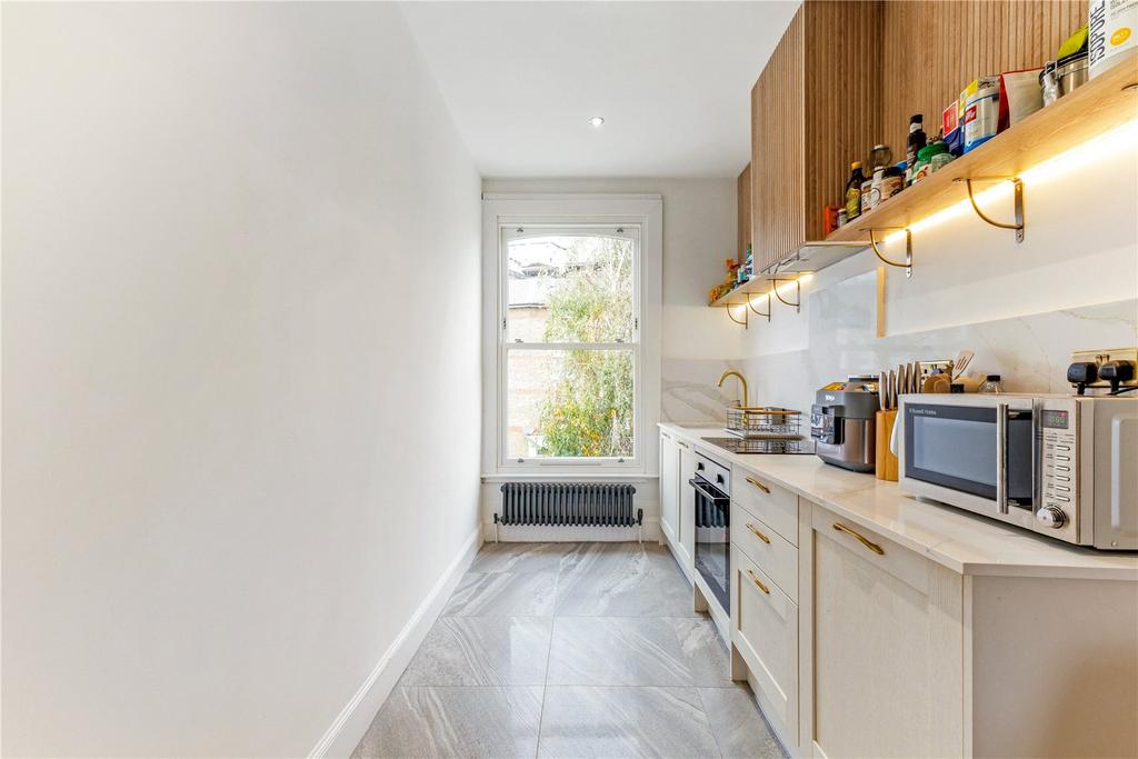 Reception/Kitchen