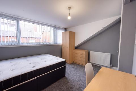 undefined, Royal Park Rd, Leeds LS6