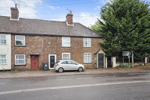 Row Beech Cottages, Watling Street, Dunstable, LU6