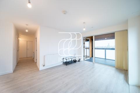 2 bedroom flat to rent, Tabbard apt. London, W3