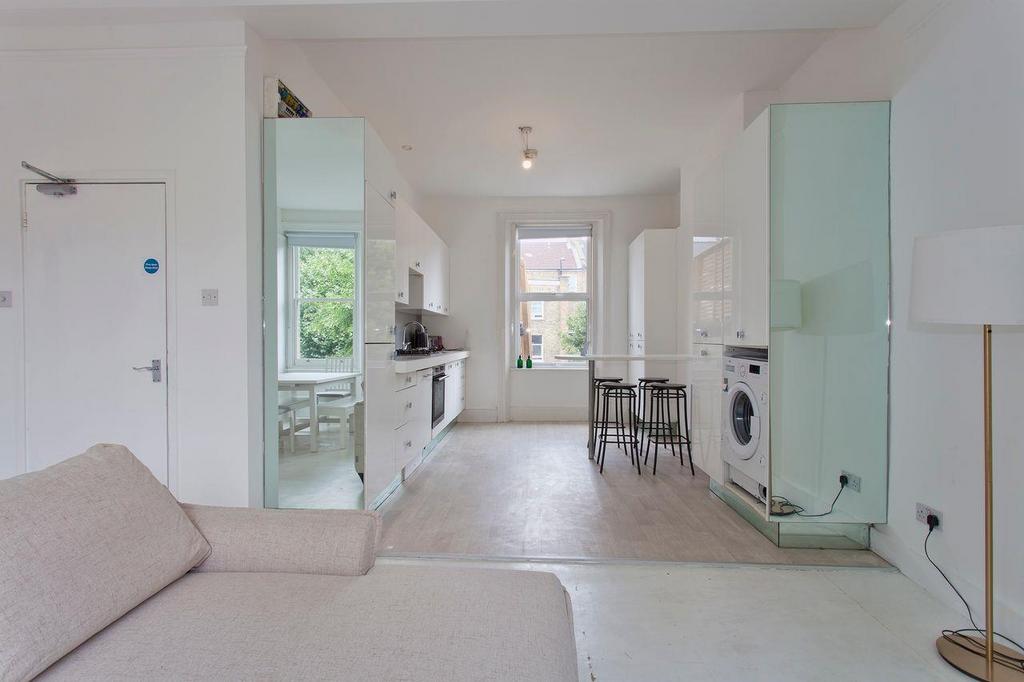 Malvern road open plan living room pov.jpeg