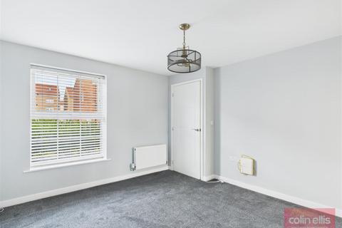 undefined, Ashlar Drive, Eastfield, Scarborough