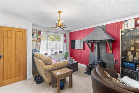 3 bedroom semi-detached house for sale, Carpenters Way, Hailsham
