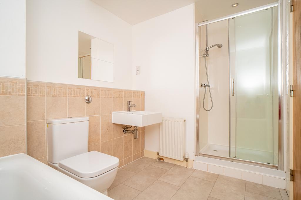 Bathroom 4