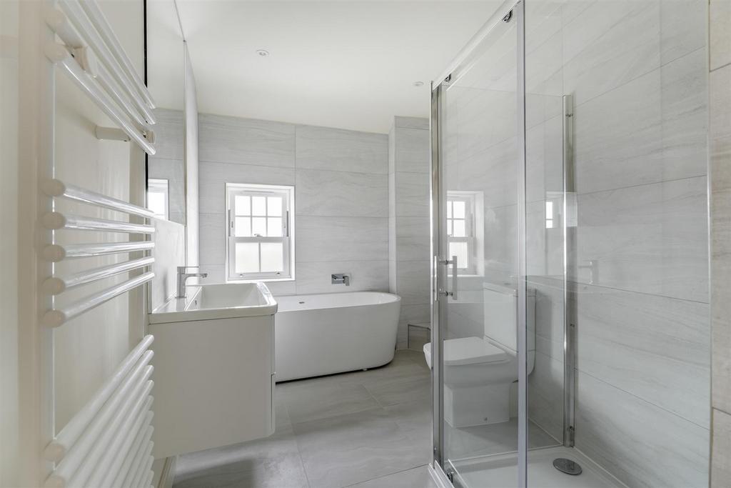 Family bathroom