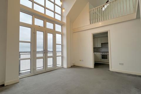 undefined, Russell Quay, West Street , DA11 0BP