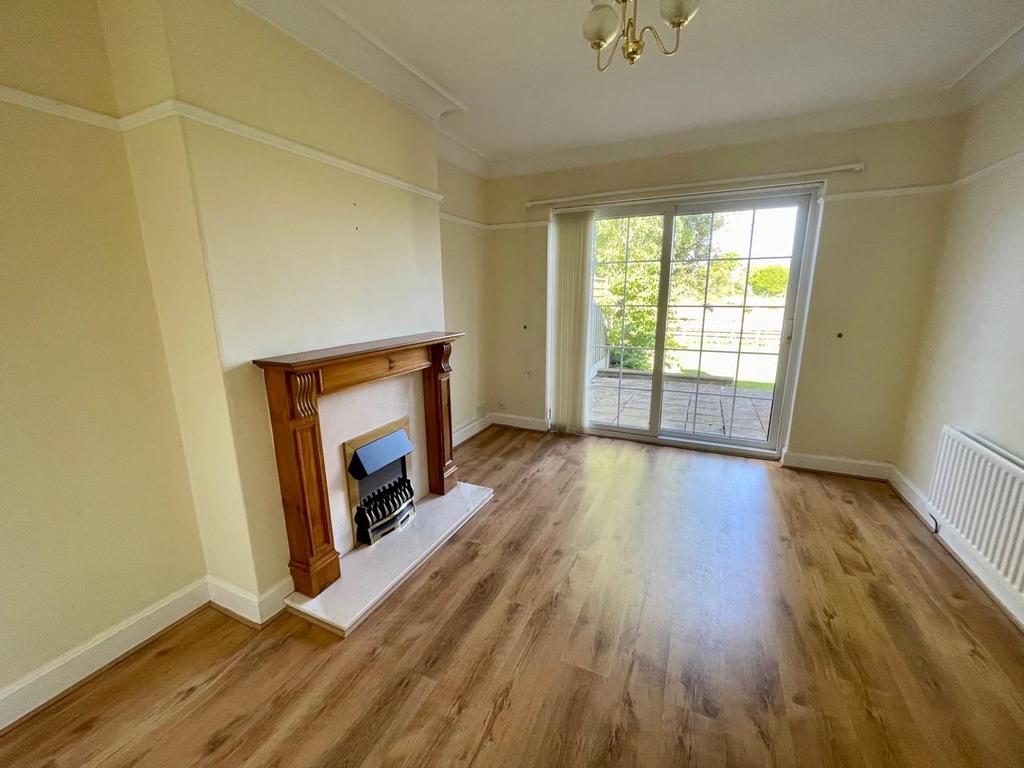 Dining room.jpg
