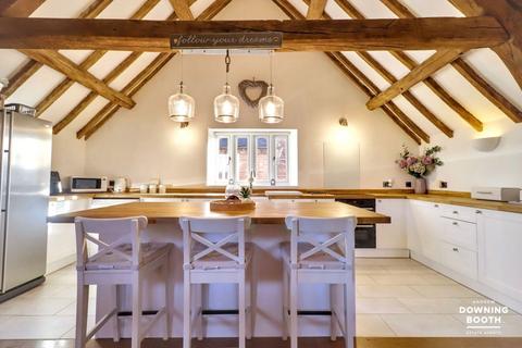 undefined, Wishbone Barn, Main Road, Haunton, B79 9HN - Beautifully Presented Barn Conversion