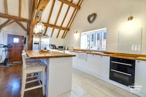 undefined, Wishbone Barn, Main Road, Haunton, B79 9HN - Beautifully Presented Barn Conversion