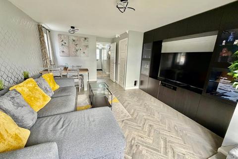 undefined, Low Whin Fold, Keighley, BD22