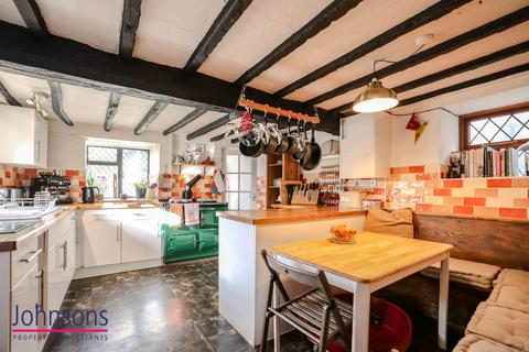 undefined, Main Street, Offenham, WR11