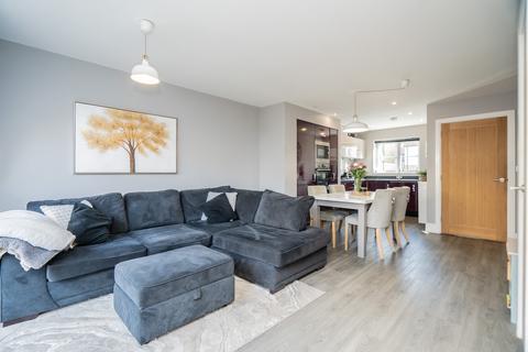 undefined, Mead Crescent, Redhouse Park, Milton Keynes, MK14