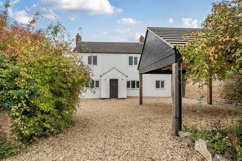 4 bedroom detached house for sale, Chapel House, Bulwick