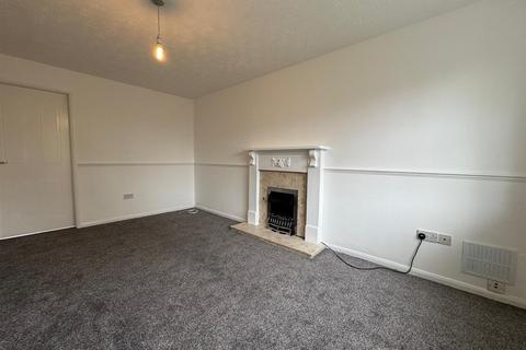 3 bedroom end of terrace house to rent, Owen Close, Thorpe Astley, Braunstone