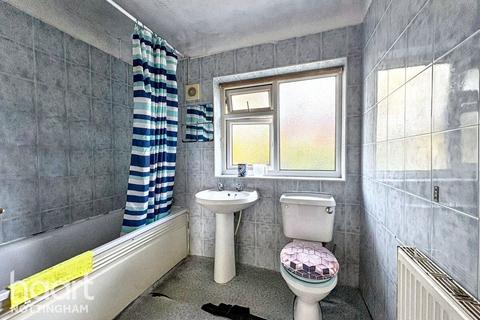 12 Frinton Road, Nottingham, NG8 6GZ