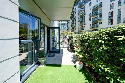 2 bedroom property to rent, Westmount Road, St Helier, Jersey, JE2