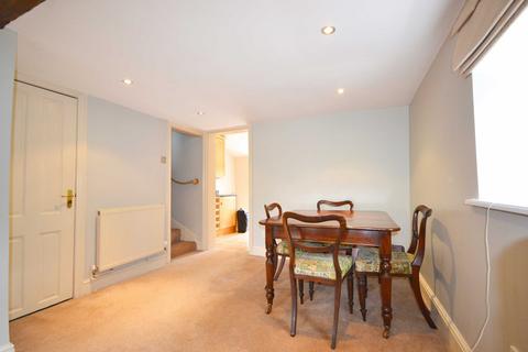 undefined, Totteridge Village, Totteridge, London, N20