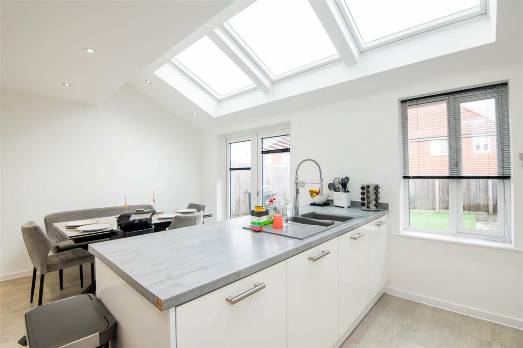 Kitchen / Diner