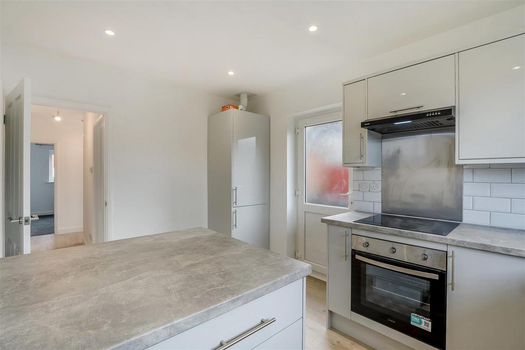 8669140-interior11.jpg