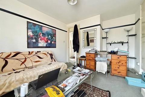 1 bedroom maisonette for sale, Prince Charles Avenue, Sittingbourne
