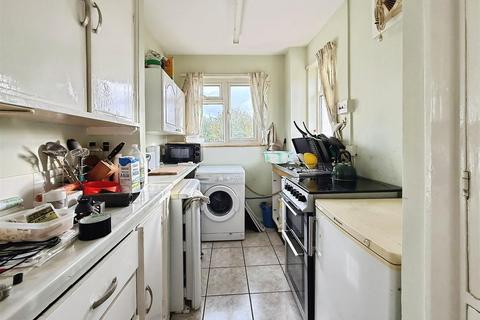 1 bedroom maisonette for sale, Prince Charles Avenue, Sittingbourne