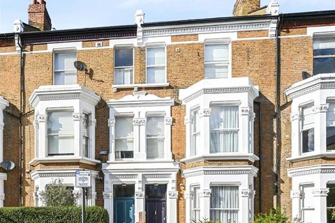 Batoum Gardens, London W6