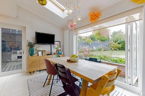 undefined, Park Rise, Harpenden, Hertfordshire