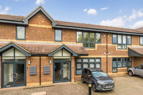 undefined, Kingsway Business Park, Hampton TW12