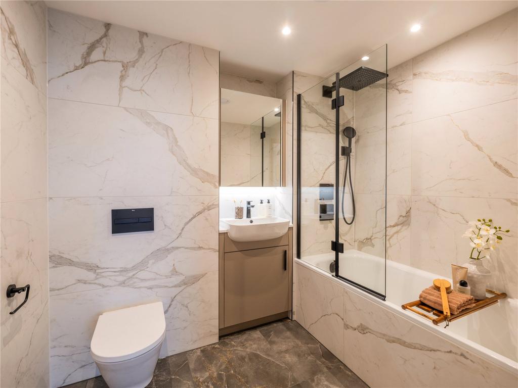 Ensuite