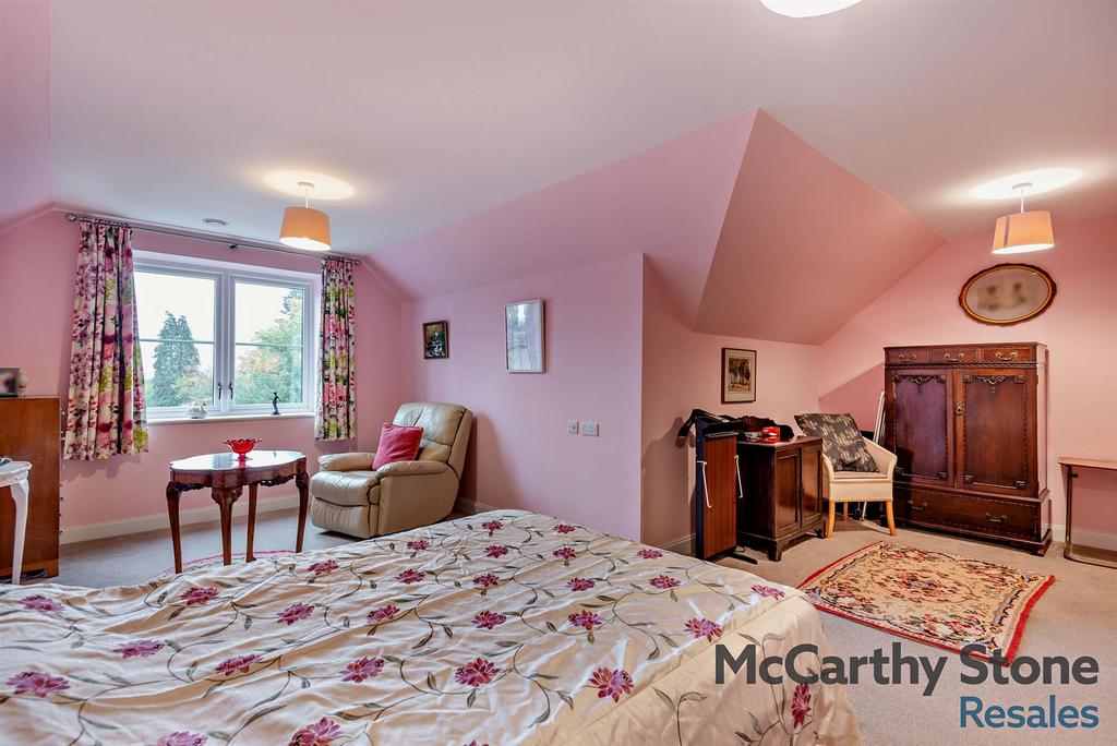 8668900-interior07-800.jpg
