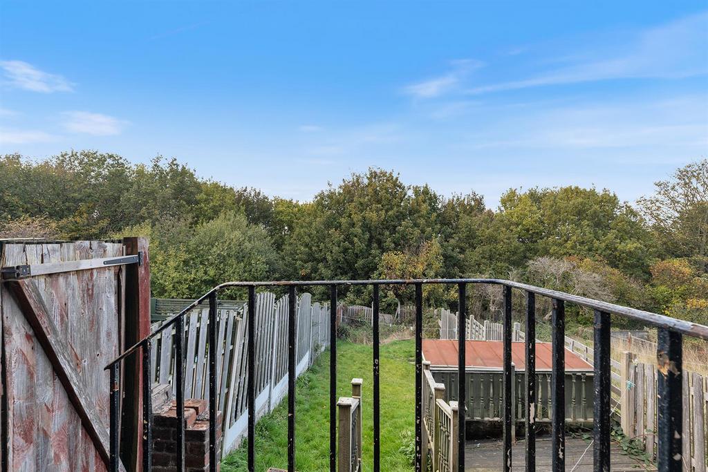 56 Mauncer Cresc, Sheffield  13 297.jpg