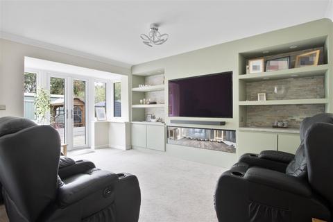undefined, Chatsworth Court, Staveley, Chesterfield