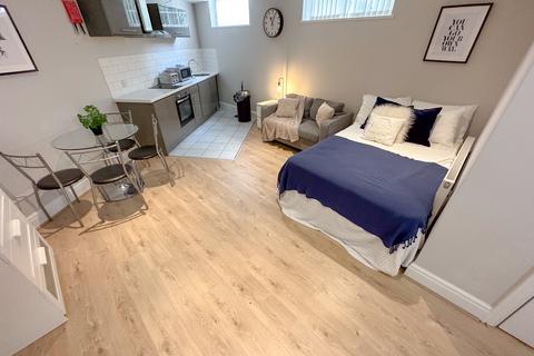 undefined, Everton Road , L6 1NH,