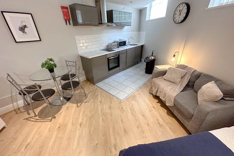 undefined, Everton Road , L6 1NH,