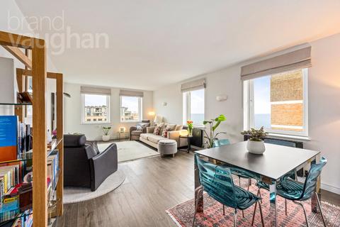 3 bedroom flat for sale, Grand Avenue, Hove, BN3
