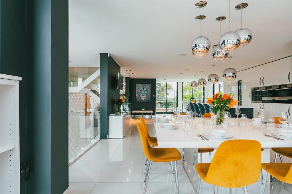 Dining Kitchen