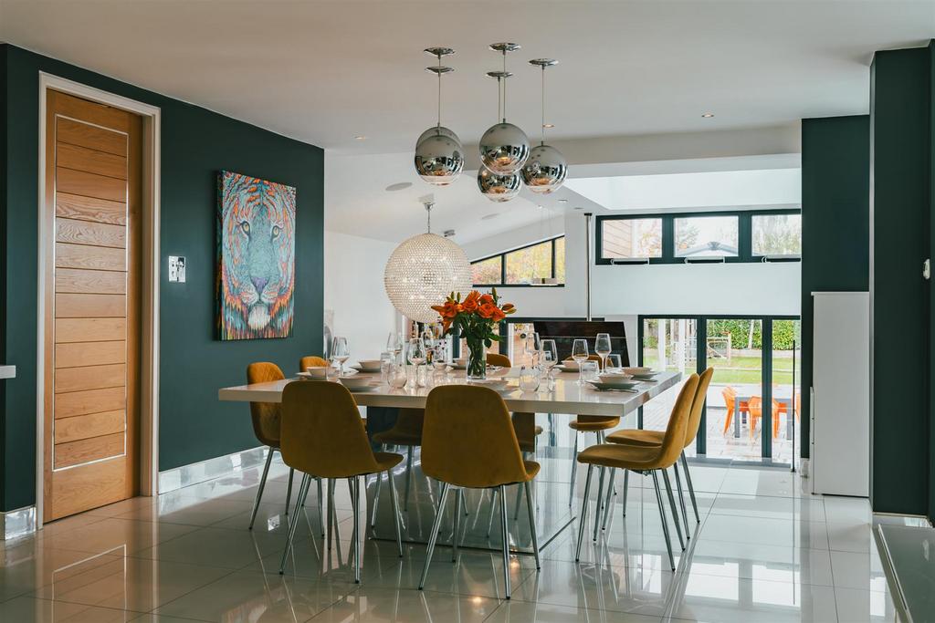 Dining Kitchen