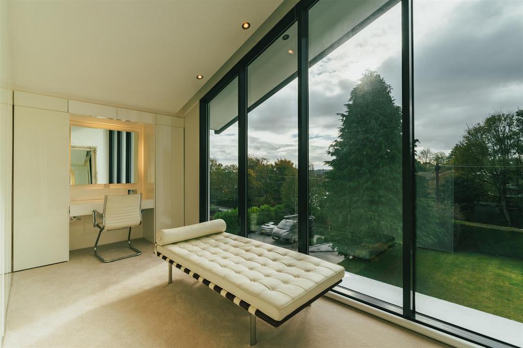 Master Dressing Room