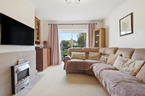 4 bedroom semi-detached house for sale, Fontayne Avenue, Romford, RM1
